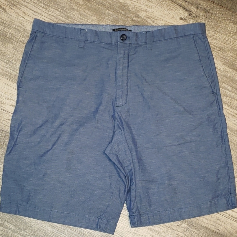 Blue Banana Republic Shorts Sz 38 B17